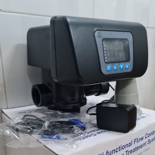 Van tự động Runxin F67C1
