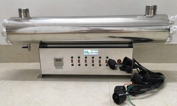 Bo den UV STERILIZER 330W Hop dieu khien scaled